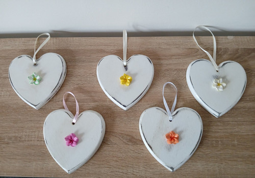 Small hanging heart - x,